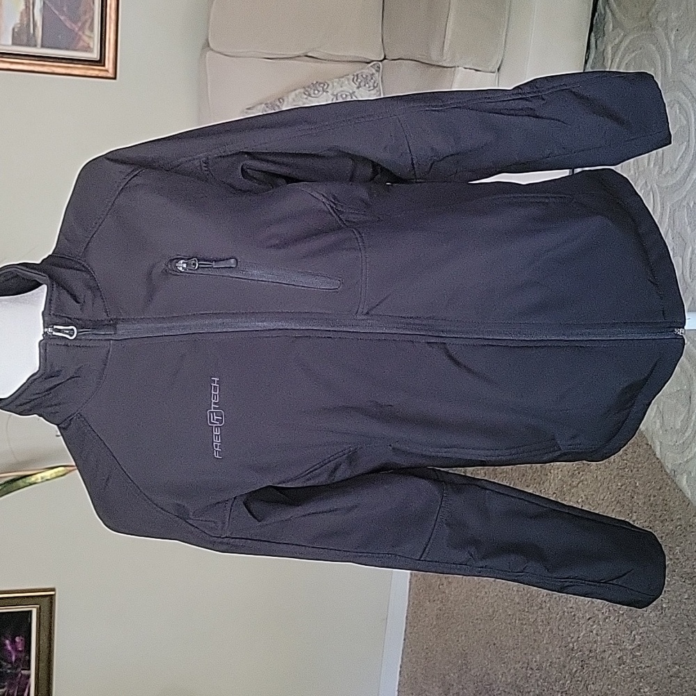 Free Tech Mens Jacket